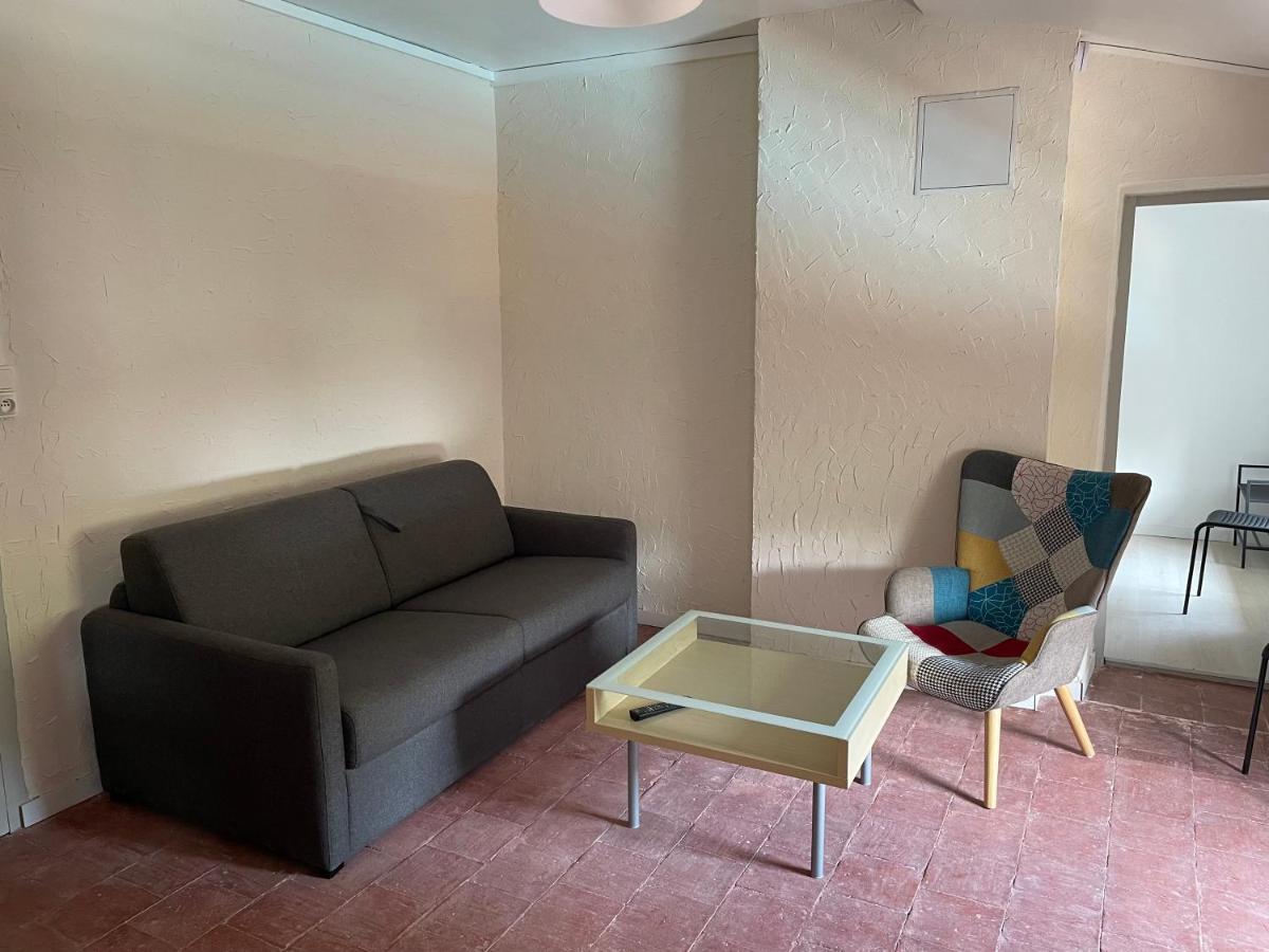 Douceur Occitane Apartment แซงต์ชิเนียง ภายนอก รูปภาพ